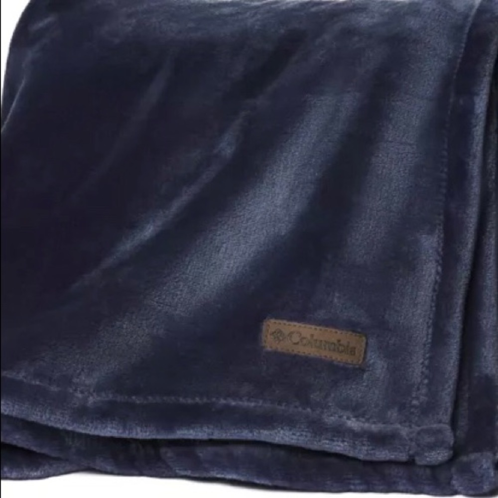 Columbia throw blanket